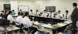 アドバイザー会議HP２.jpg