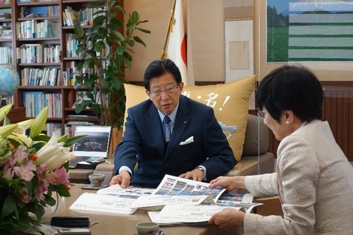 川勝知事２.jpg