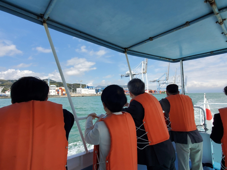 06_230328_みなと総研海上視察.jpg