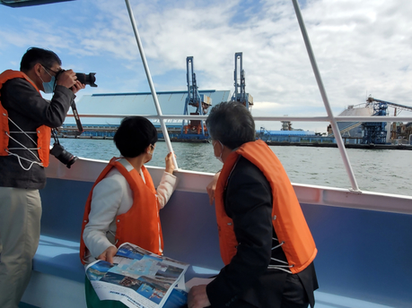 03_230328_みなと総研海上視察.jpg