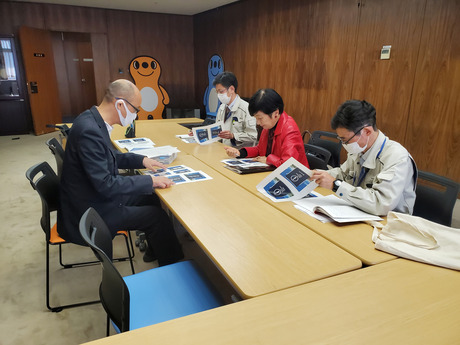 07-01_250124_市清水みなと振興課_トレーラーハウス.jpg