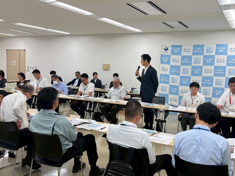 16_260518_委員からの所管事業説明③.jpg