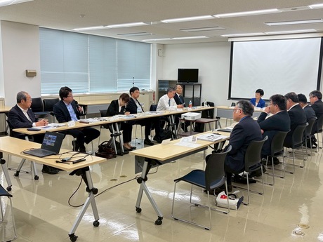 15_260522_総会_意見交換②.jpg